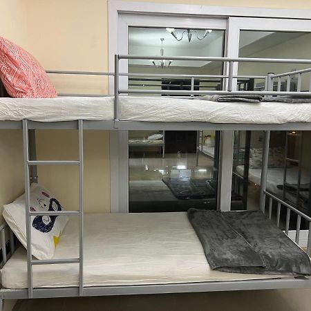 Grand Pearl Hostel For Boys ดูไบ ภายนอก รูปภาพ