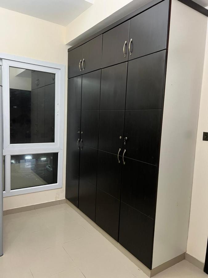 Grand Pearl Hostel For Boys ดูไบ ภายนอก รูปภาพ