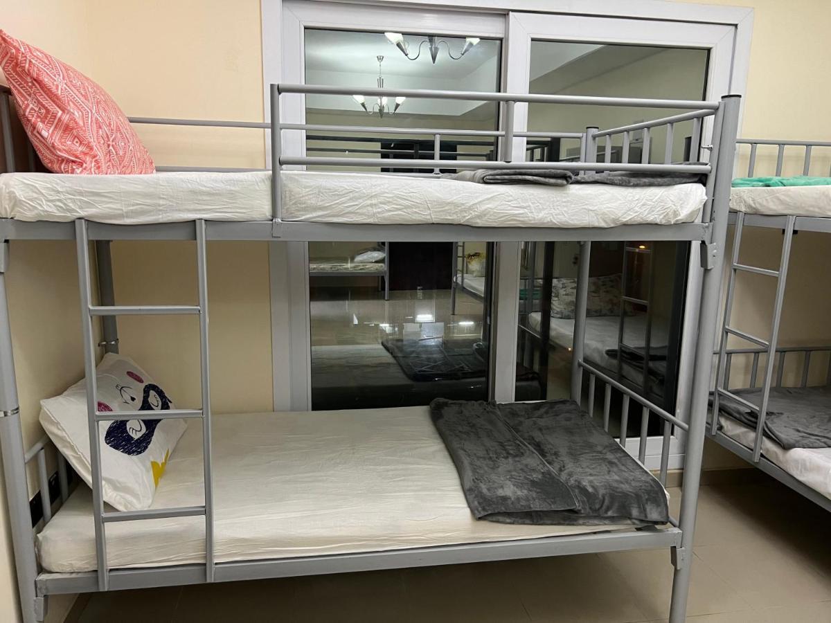 Grand Pearl Hostel For Boys ดูไบ ภายนอก รูปภาพ