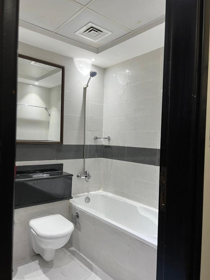 Grand Pearl Hostel For Boys ดูไบ ภายนอก รูปภาพ