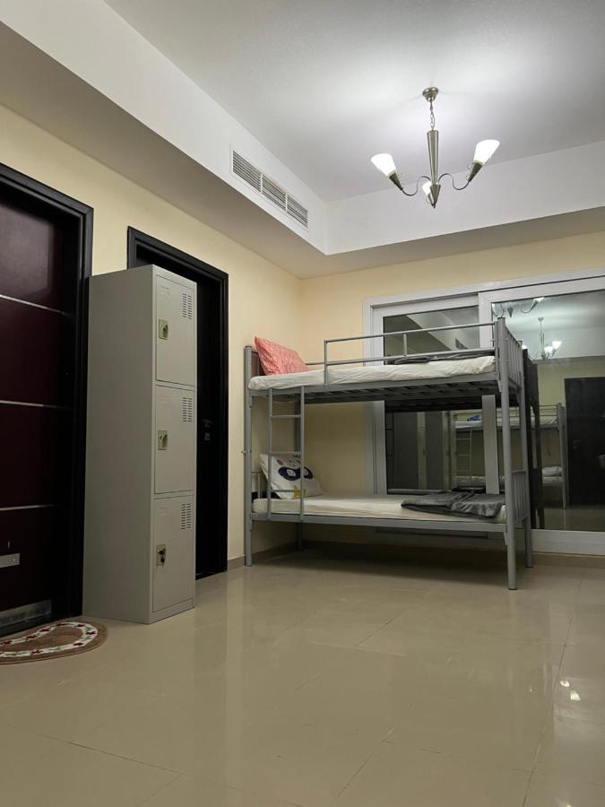 Grand Pearl Hostel For Boys ดูไบ ภายนอก รูปภาพ